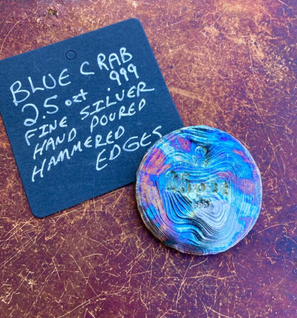 BLUE CRAB 2025 HAND POURED HAMMERED EDGES 2.5 OZT .999 FINE SILVER ROUND WEBINAR - Image 2